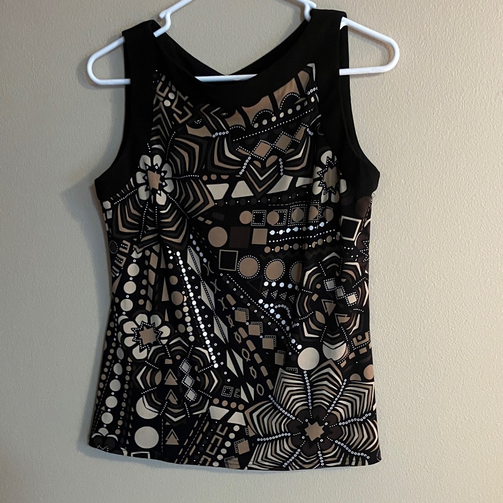 Sandra Darren Black and Tan Patterned Tank Top